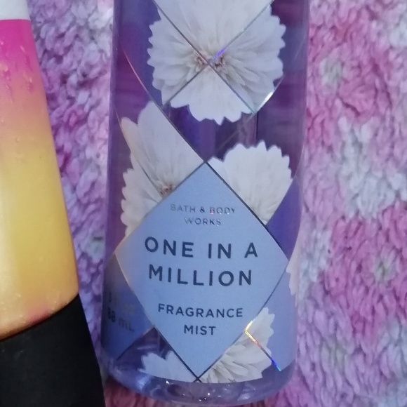 Bath & Body Works Set - Picture 4 of 4